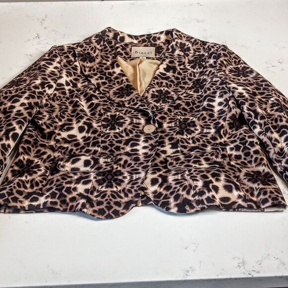Biacci Animal Print Fitted Grommet Detail Jacket - Picture 3 of 5